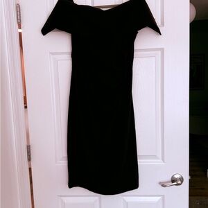Vince Camuto Black Off-Shoulder Knee-Length Dress